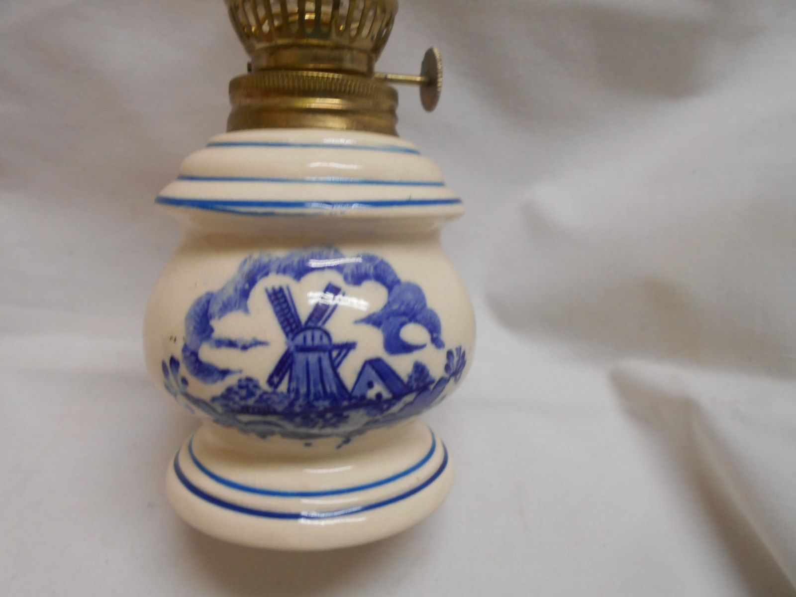 vintage small oil / kerosene lamp lantern blue & white Dutch Holland windmill