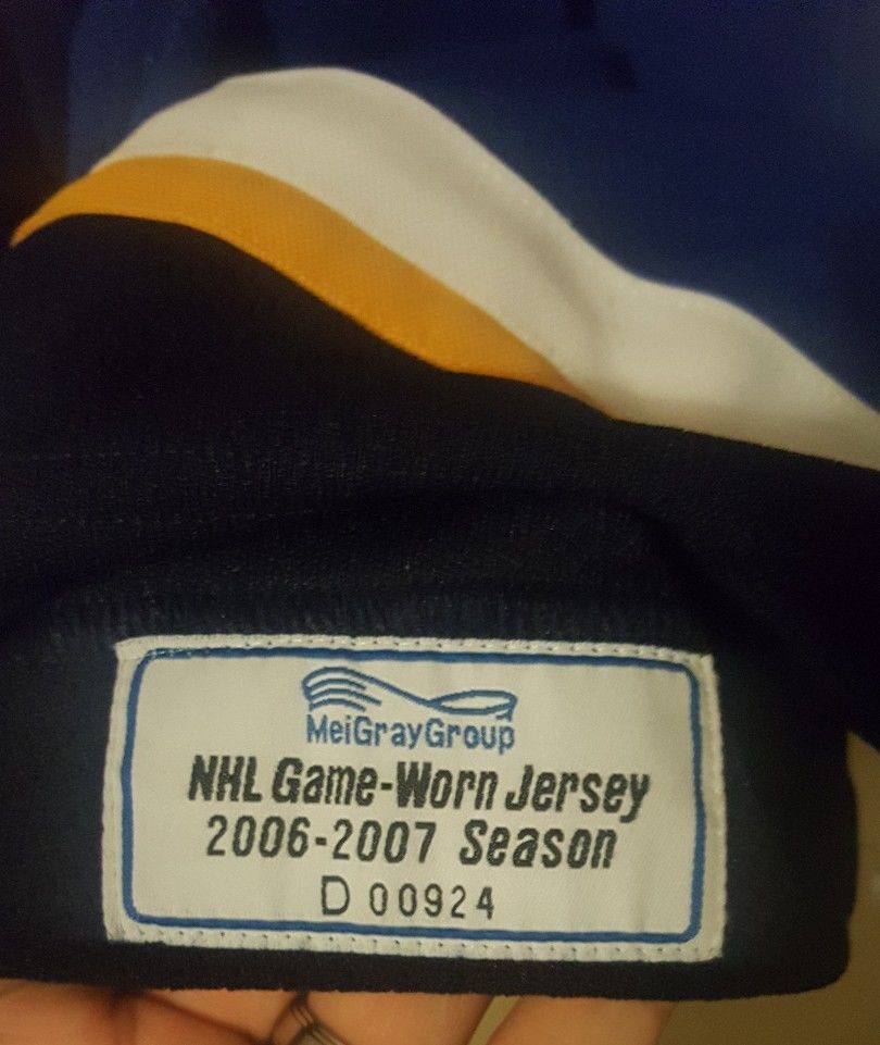 Brewer game worn jersey  st louis blues