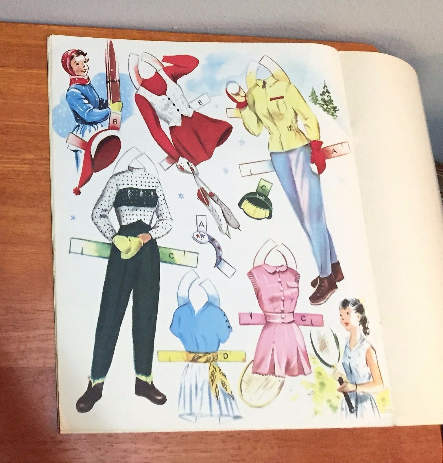 ORIGINAL 1950's - Paper Doll Book UNCUT