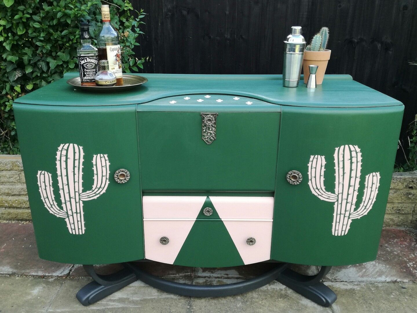 Vintage art deco style cocktail cabinet sideboard buffet