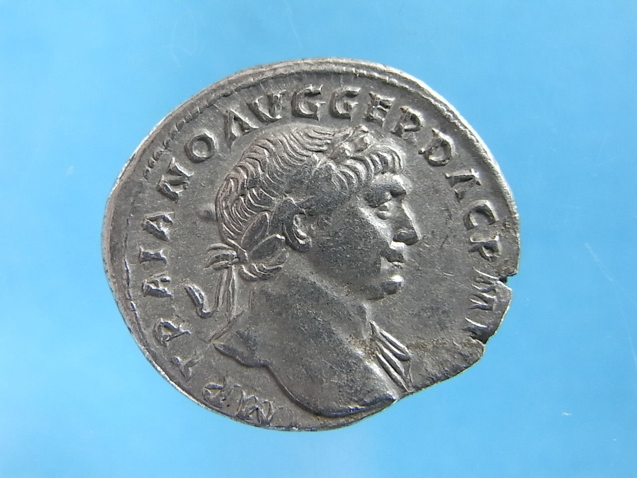 Imperial Roman AR Denarius Of Trajan. R: Victory Hld Wreath. 107-111 AD. (C1047)