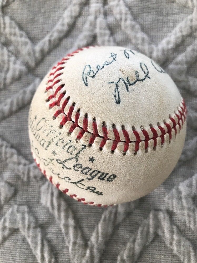 Mel Ott Signed Novelty Replica Signed Baseball