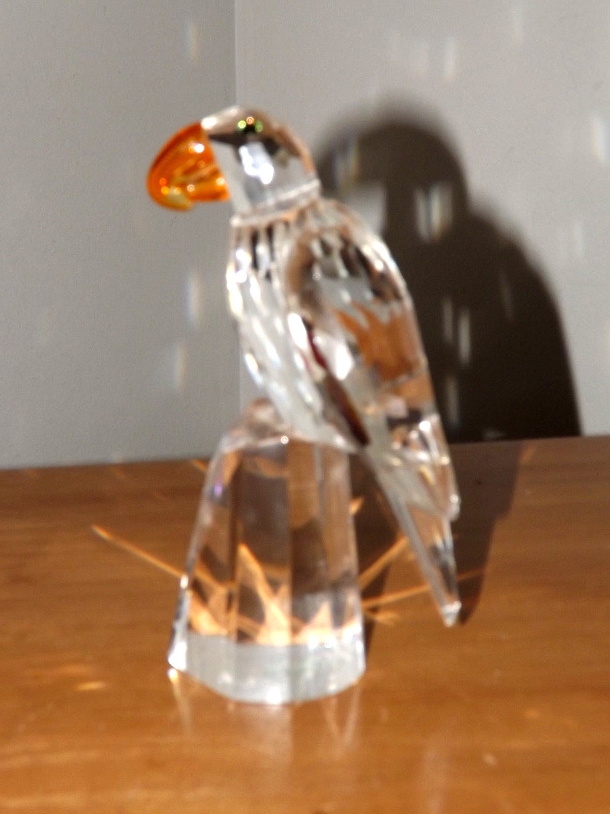 LARGE SHANNON DESIGNS OF IRELAND HANDMADE CRYSTAL PARROT BIRD FIGURINE 6 1/2"