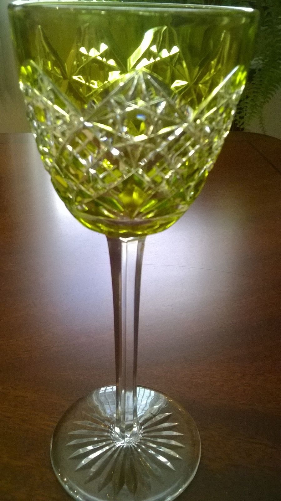 BACCARAT CHARTREUSE GREEN CUT TO CLEAR WINE GLASS /FRANCE/ANTIQUE/SIGNED