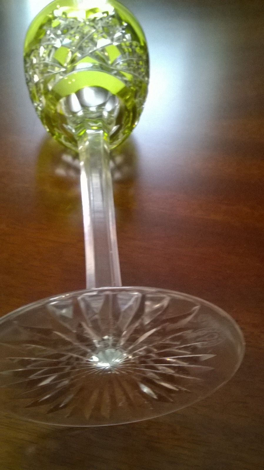 BACCARAT CHARTREUSE GREEN CUT TO CLEAR WINE GLASS /FRANCE/ANTIQUE/SIGNED