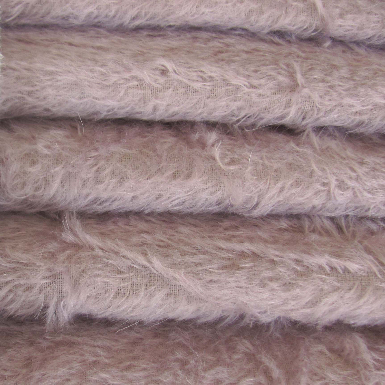 1/3 yd 300S/C Lilac INTERCAL 1/2" Ultra-Sparse Curly S-Finish Mohair Fur Fabric