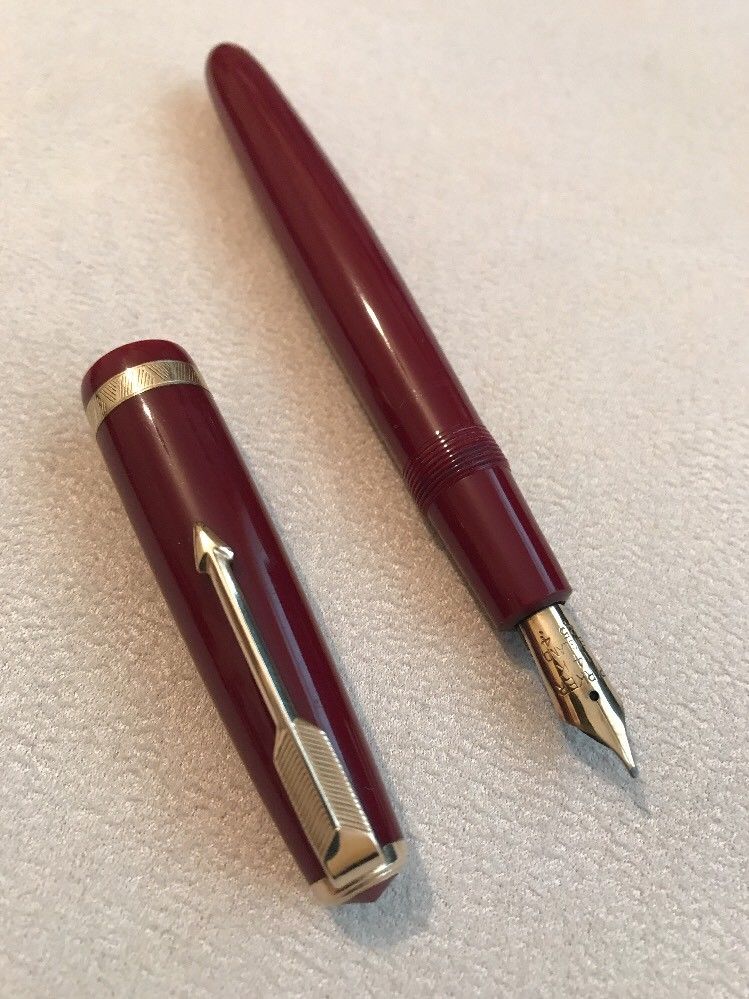 VINTAGE PARKER DUOFOLD STANDARD MAROON GOLD TRIM 14K MEDIUM FOUNTAIN PEN-ENGLAND