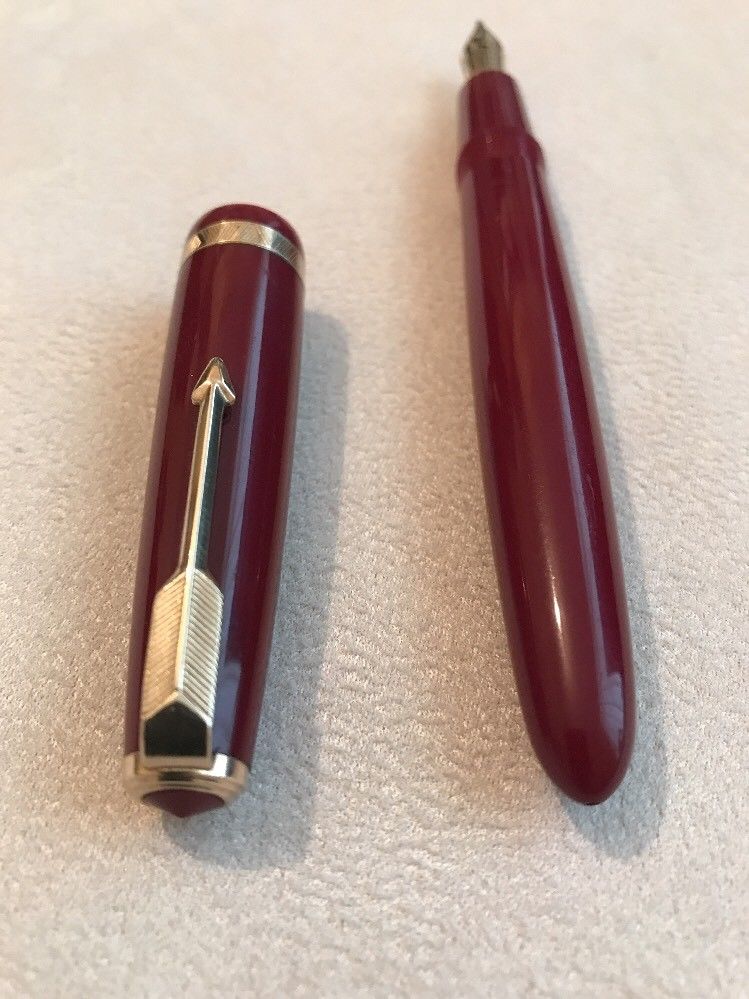 VINTAGE PARKER DUOFOLD STANDARD MAROON GOLD TRIM 14K MEDIUM FOUNTAIN PEN-ENGLAND