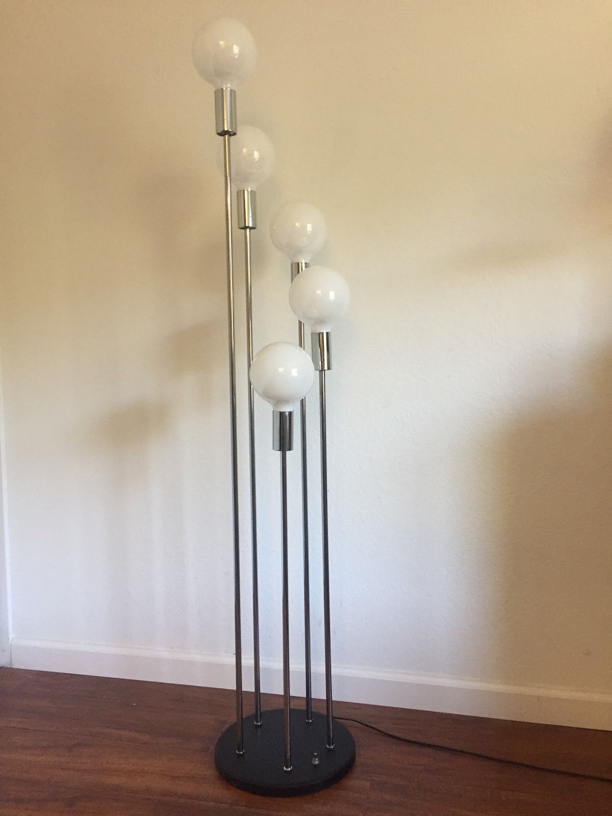 Mid Century 5 light cascading globe floor lamp Chrome MCM Eames Era