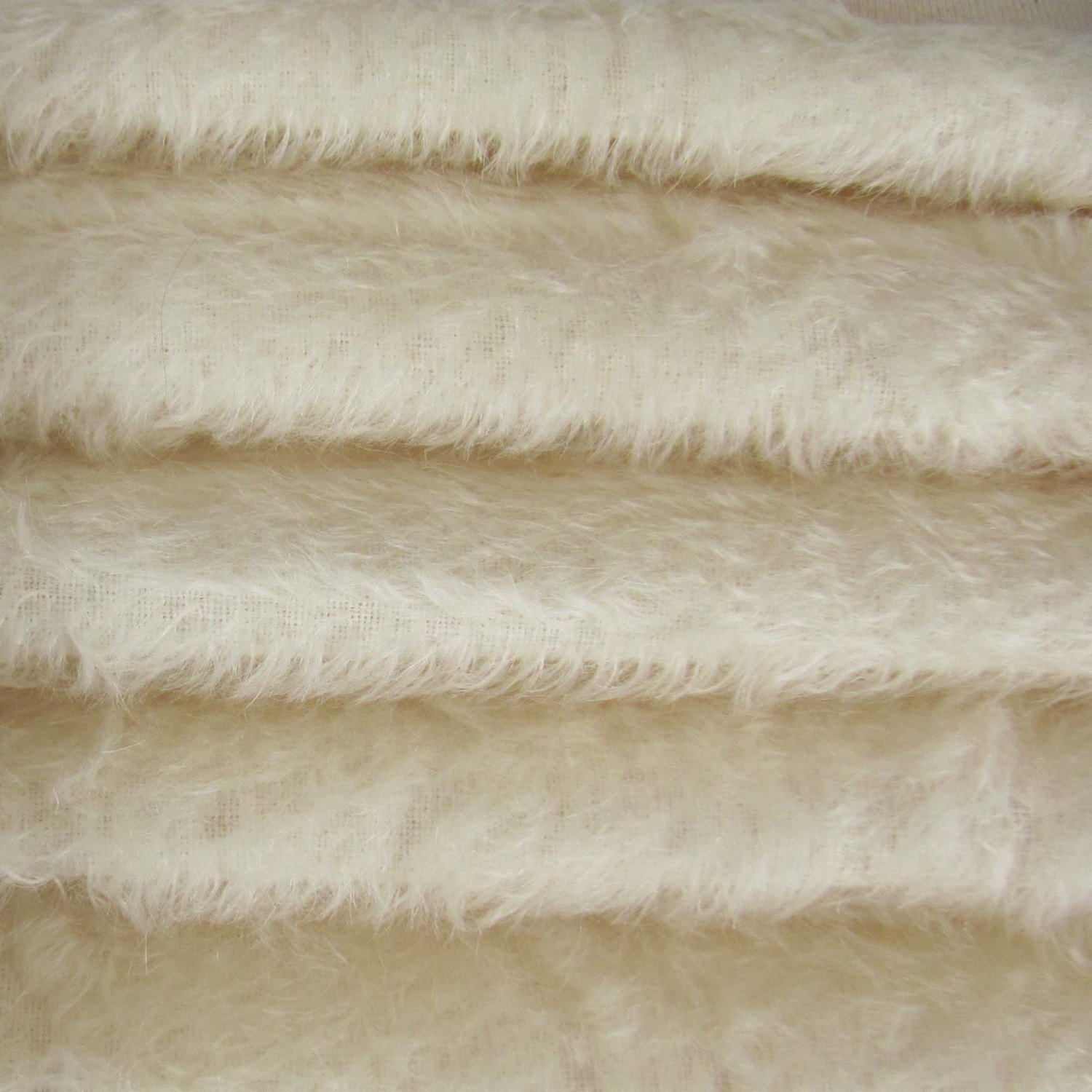 1/6 yd 300S/C White INTERCAL 1/2" Ultra-Sparse Curly S-Finish Mohair Fur Fabric