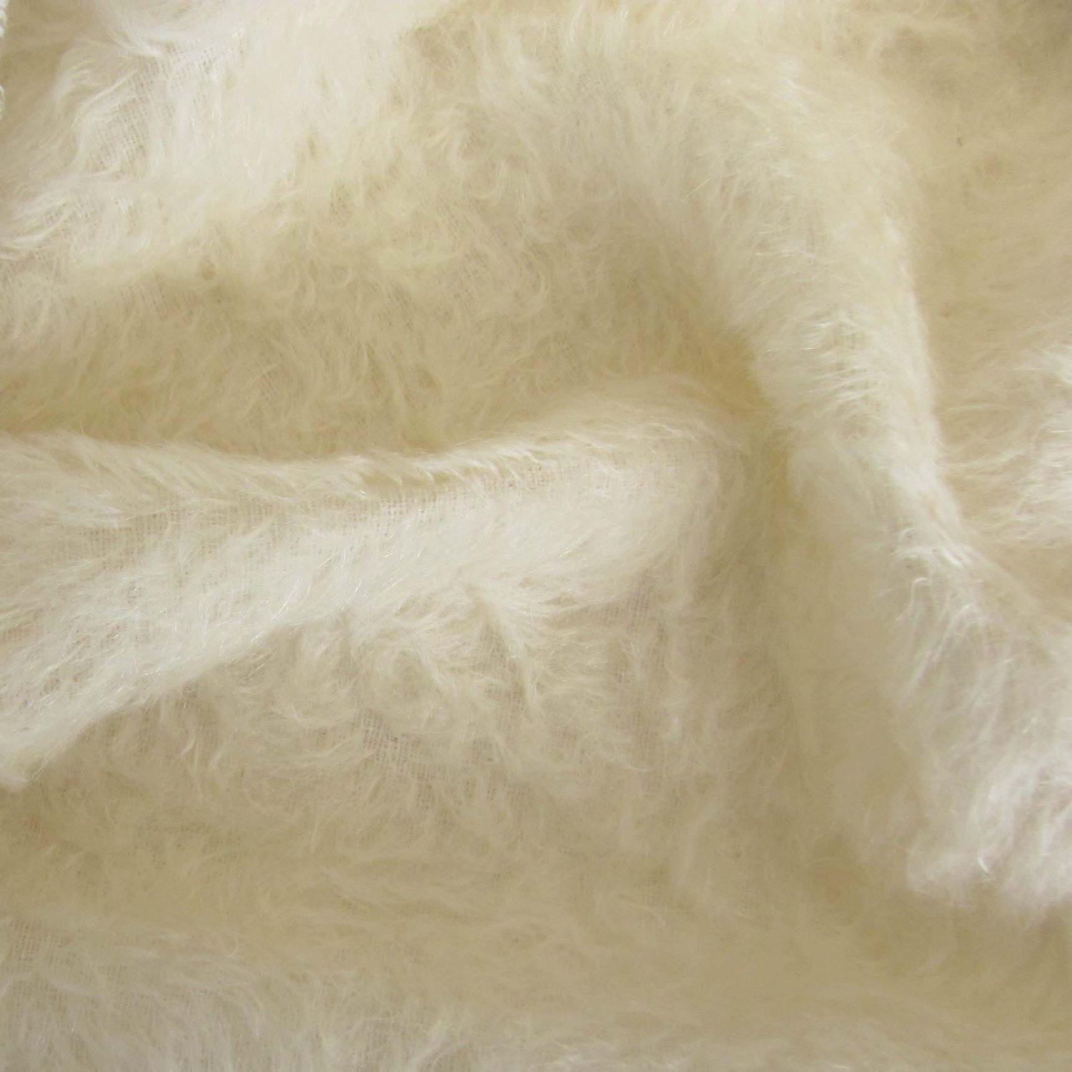 1/6 yd 300S/C White INTERCAL 1/2" Ultra-Sparse Curly S-Finish Mohair Fur Fabric