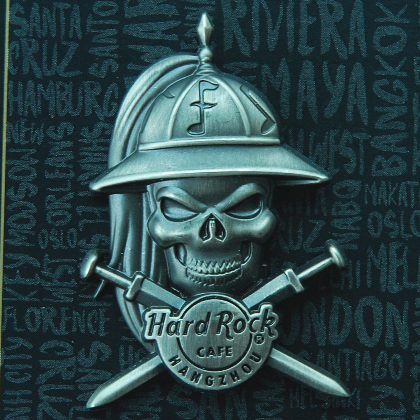 Hard Rock Cafe Hangzhou 3D SOLDER SKULL LE HRC Pin Pins New on Card Rare