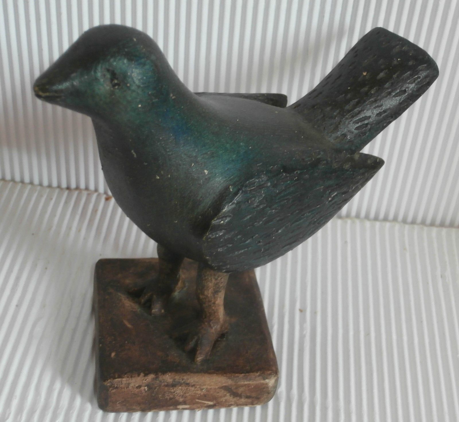 Rare Folk Art Hand Carved  bird  MAGNIFICENT  WORK  And  color  patina