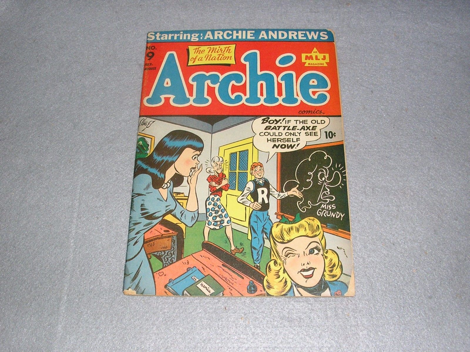 RARE Archie Comics No 9 July-August 1944 1st First Edition COMPLETE FINE