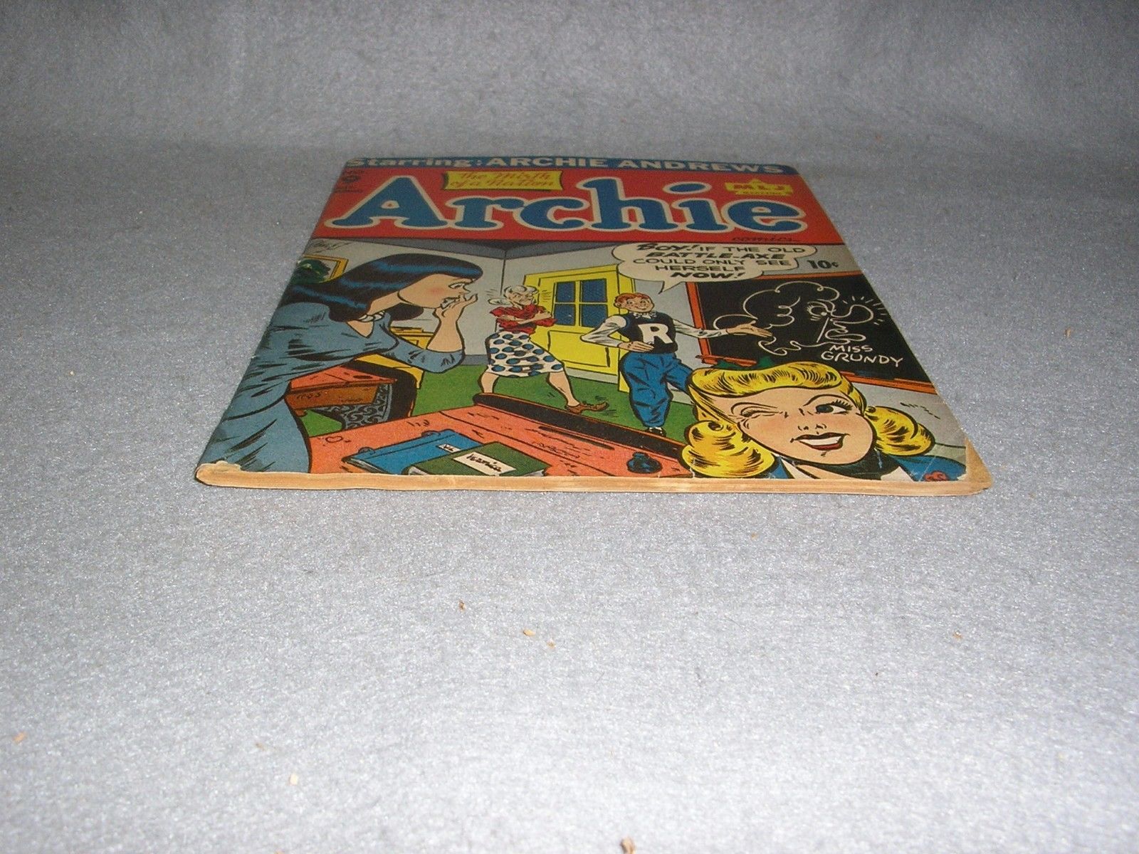 RARE Archie Comics No 9 July-August 1944 1st First Edition COMPLETE FINE