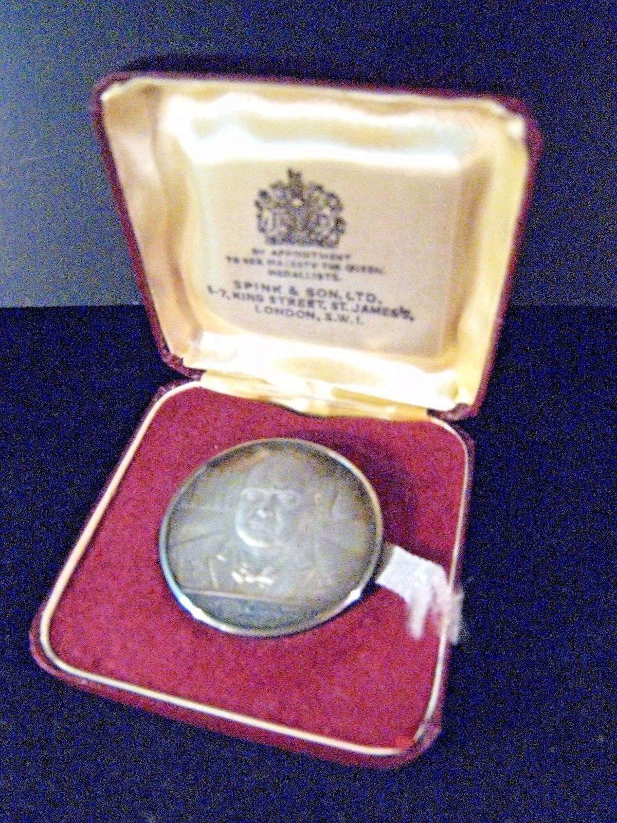 1965 Great Britain Winston Churchill Sterling Silver Medal** FREE U.S SHIPPING**