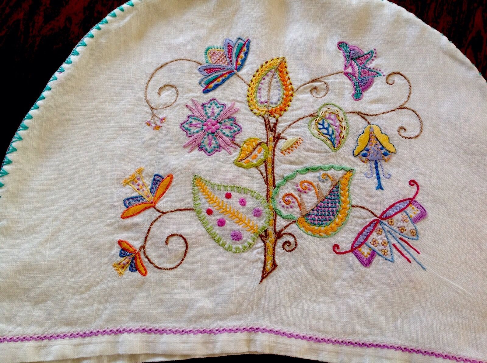 Vintage Hand Embroidered WHITE Linen Tea Cosy Cover