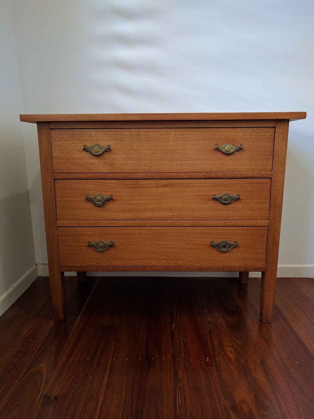 Chest of Drawers Silky Oak