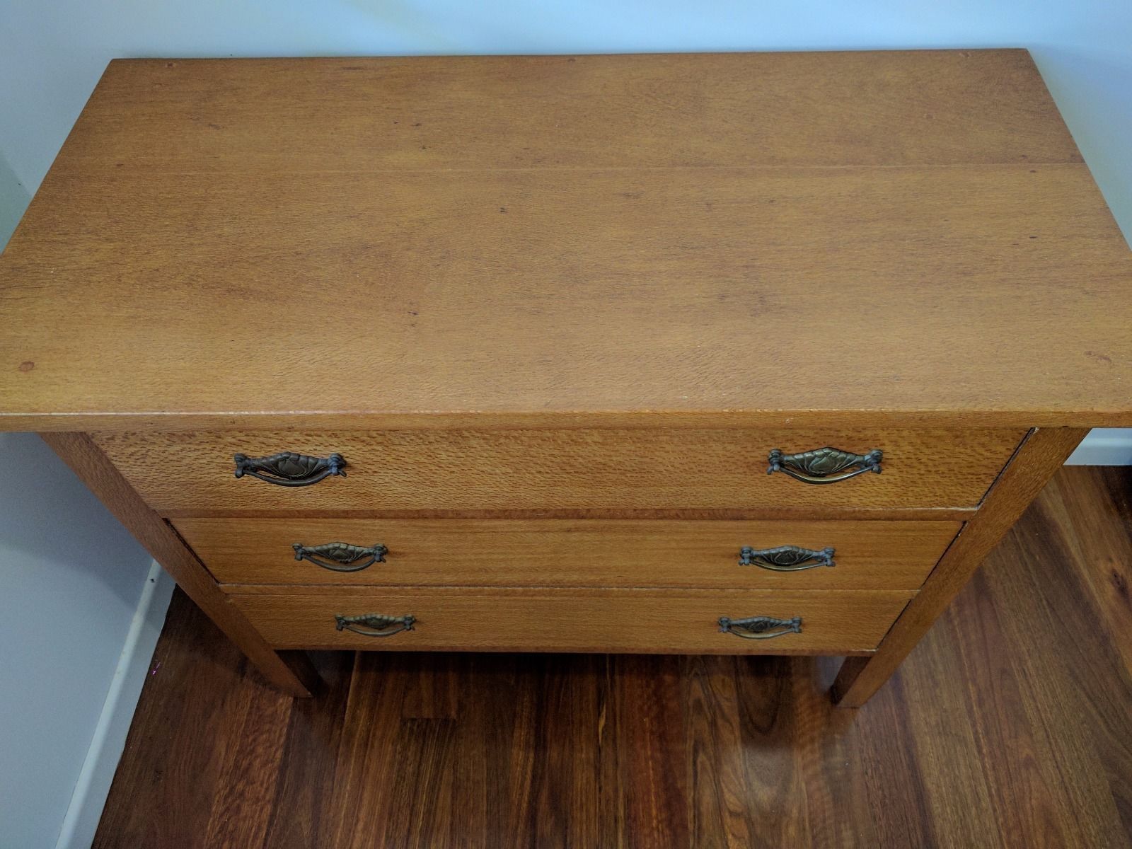 Chest of Drawers Silky Oak