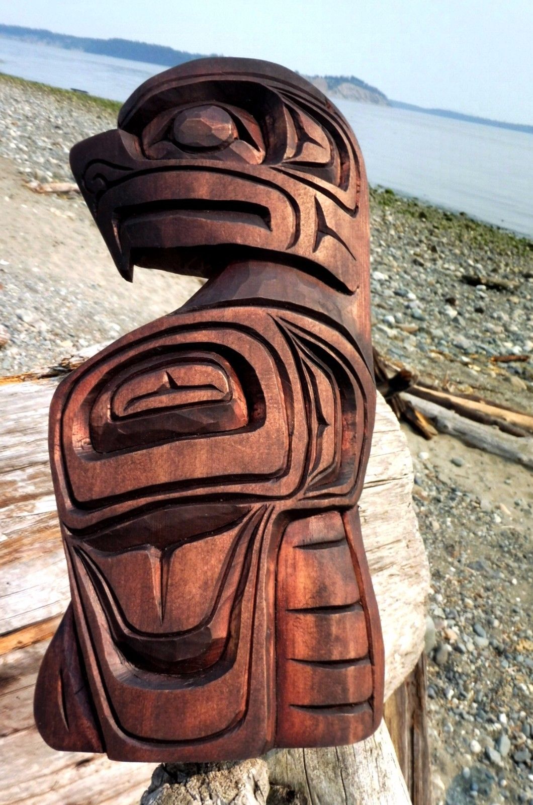 Northwest Coast First Nations native Art carving: EAGLE Gino Seward, signed