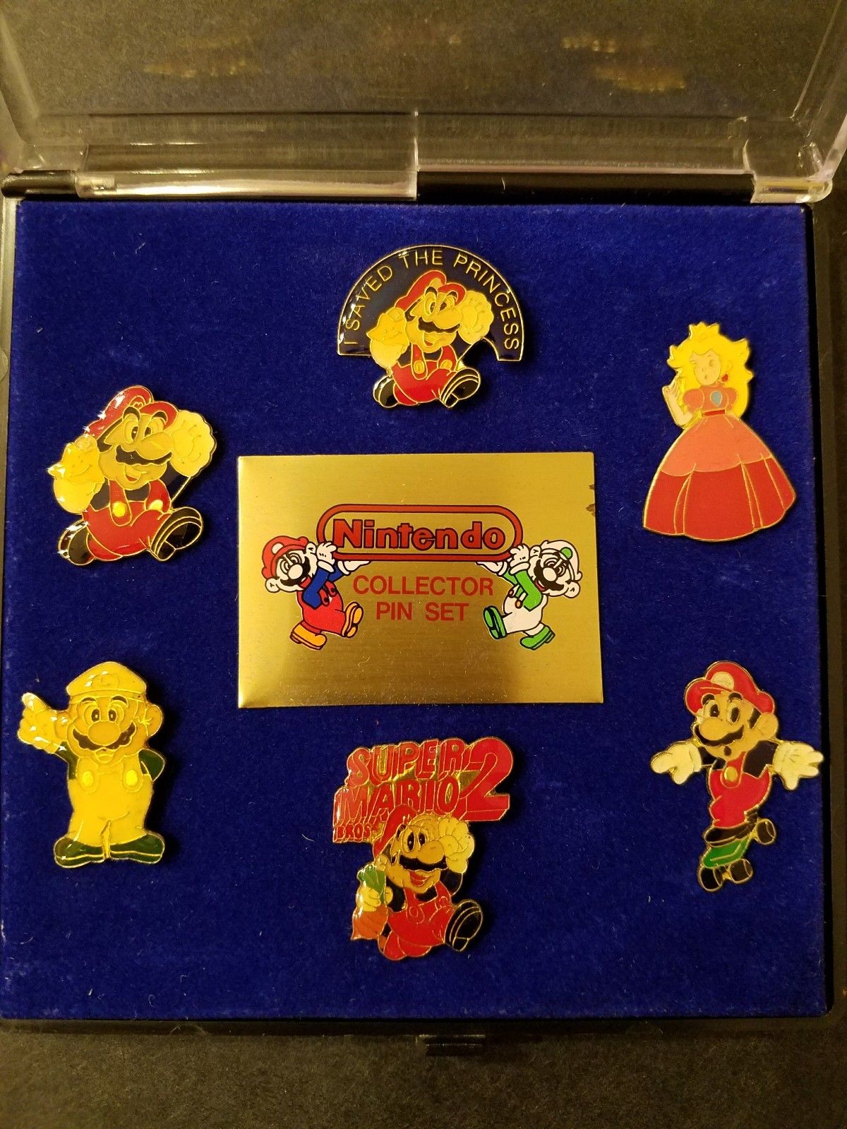 RARE 1989 Nintendo Collector's Pin Set Mario Luigi Princess