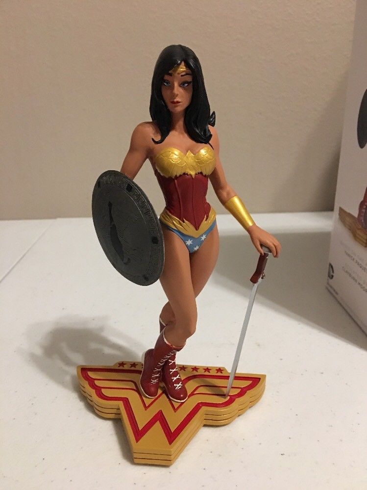 Wonder Woman: The Art of War Statue - by Yanick Paquette DC Collectibles