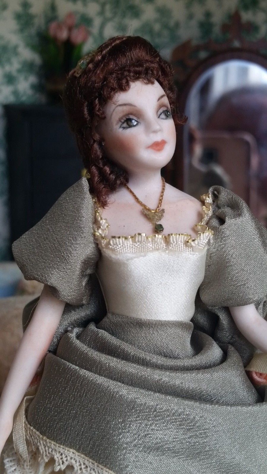 Dollhouse Miniature Artisan Lilli Ann Hamilton Porcelain Doll 1:12