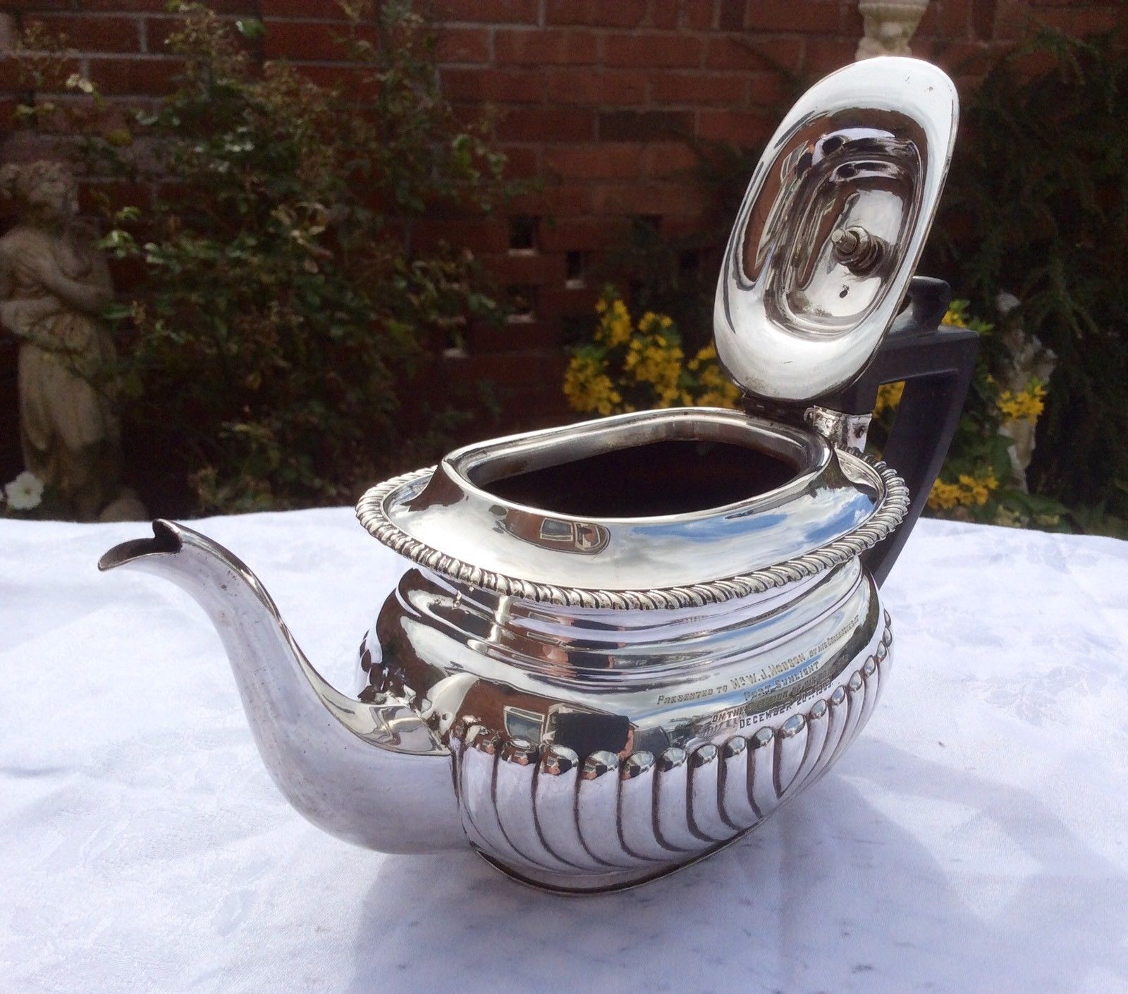 Fine Sheffield Art Nouveau Silver Plated Tea Set By ELKINGTON & Co C.1909