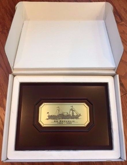 SS REPUBLIC WOODEN COIN DISPLAY CASE  NEW IN BOX