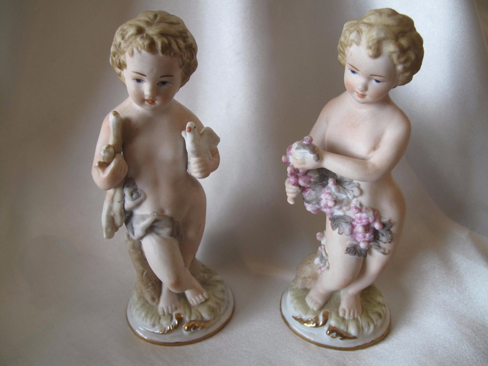 PAIR OF VINTAGE BISQUE PORCELAIN FIGURINES MADE IN JAPAN