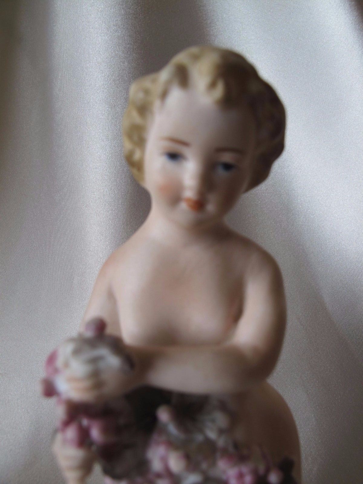 PAIR OF VINTAGE BISQUE PORCELAIN FIGURINES MADE IN JAPAN