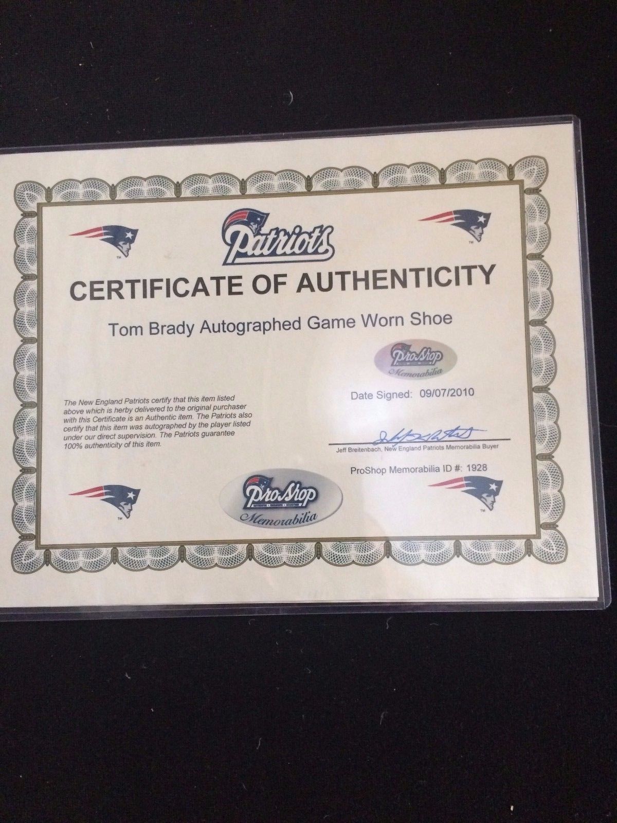 2003 Game Used Tom Brady Signed Autograph  Cleats Photo Matched