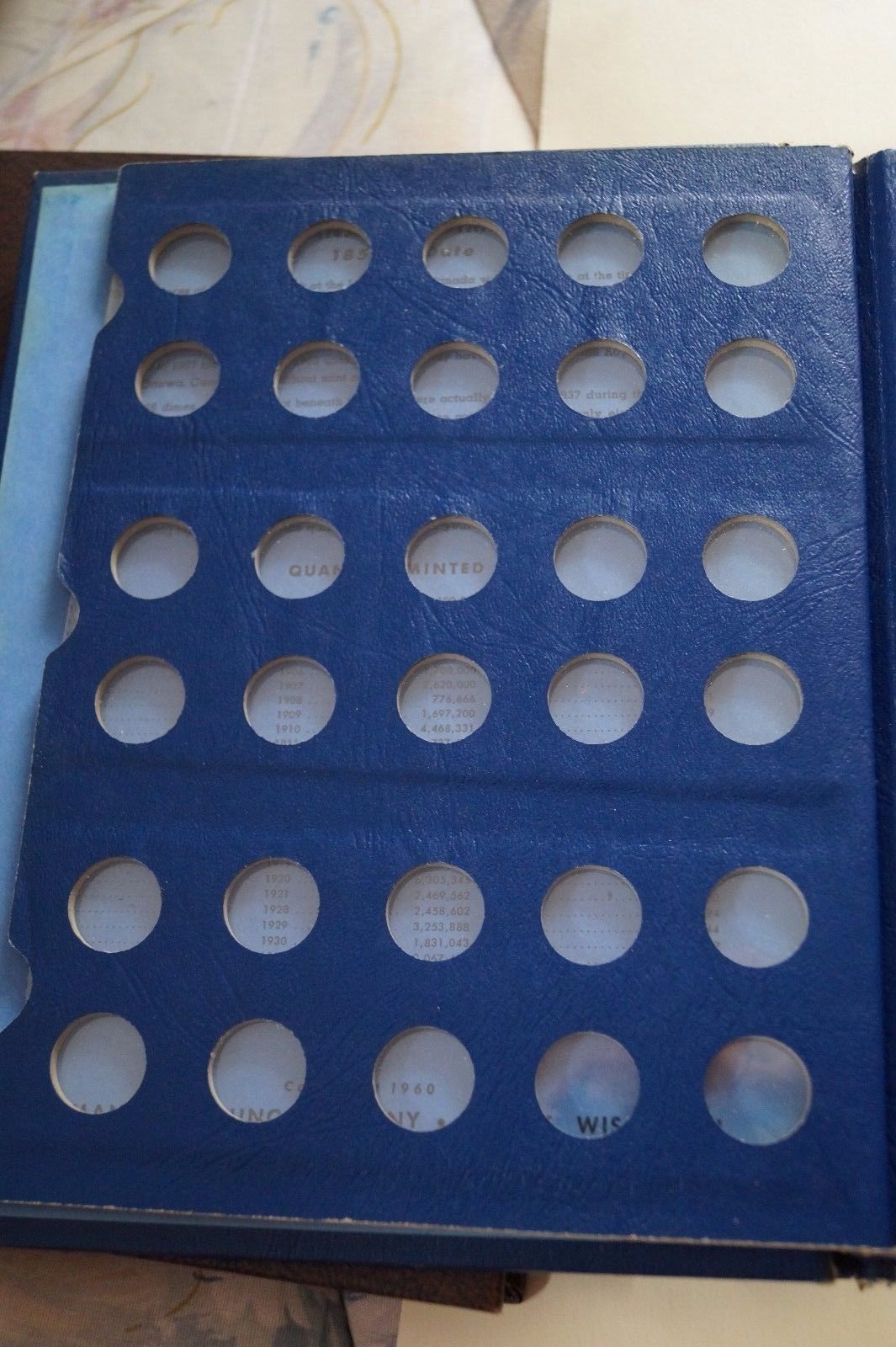 Canadian Dimes #9504 (1858-19XX) Whitman Classic Album - WITH 34 Silver Coins