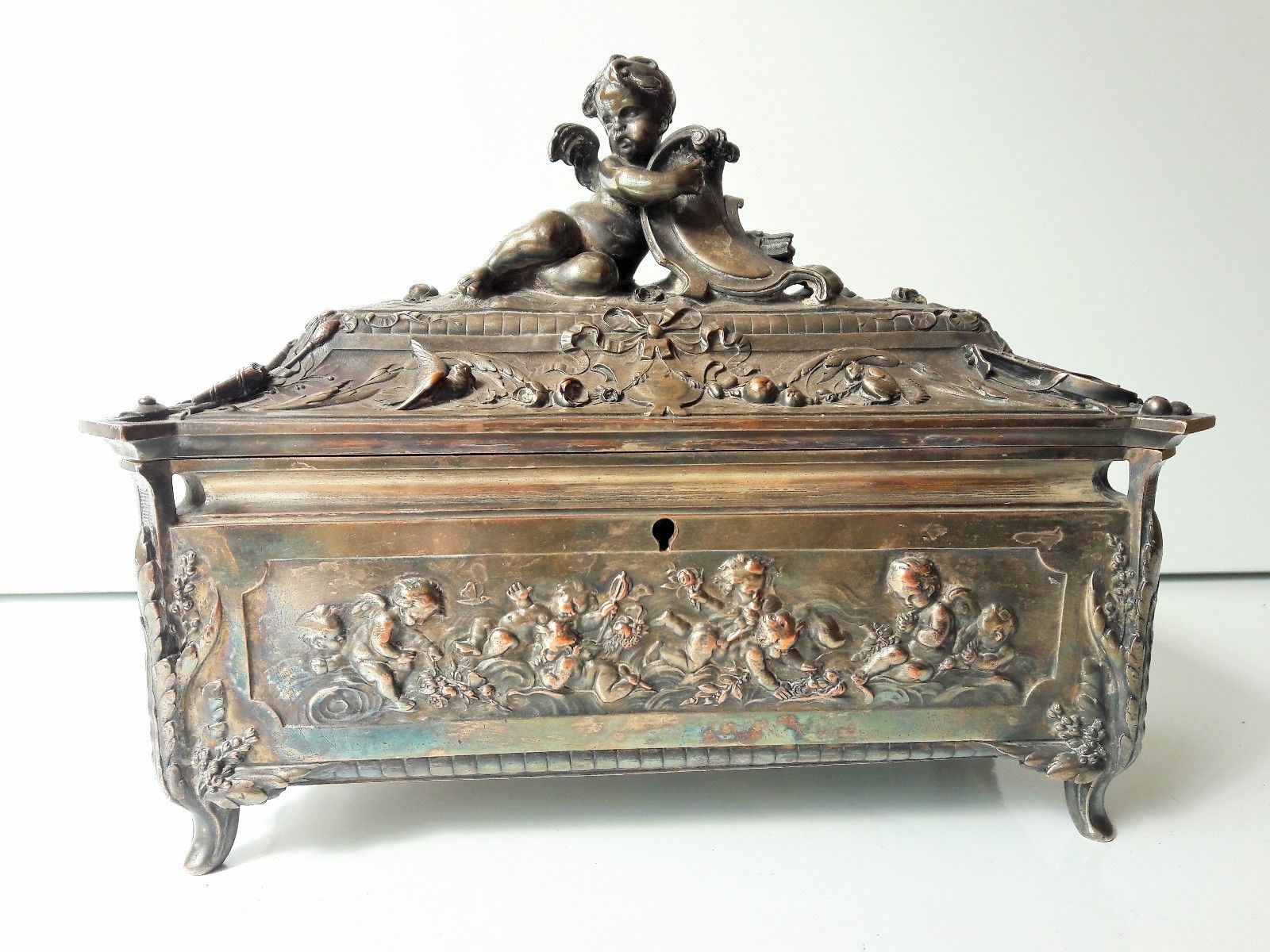 NICE ANTIQUE 1880 FRENCH SILVERED BRONZE CHERUB JEWELRY BOX CASKET F BARBEDIENNE