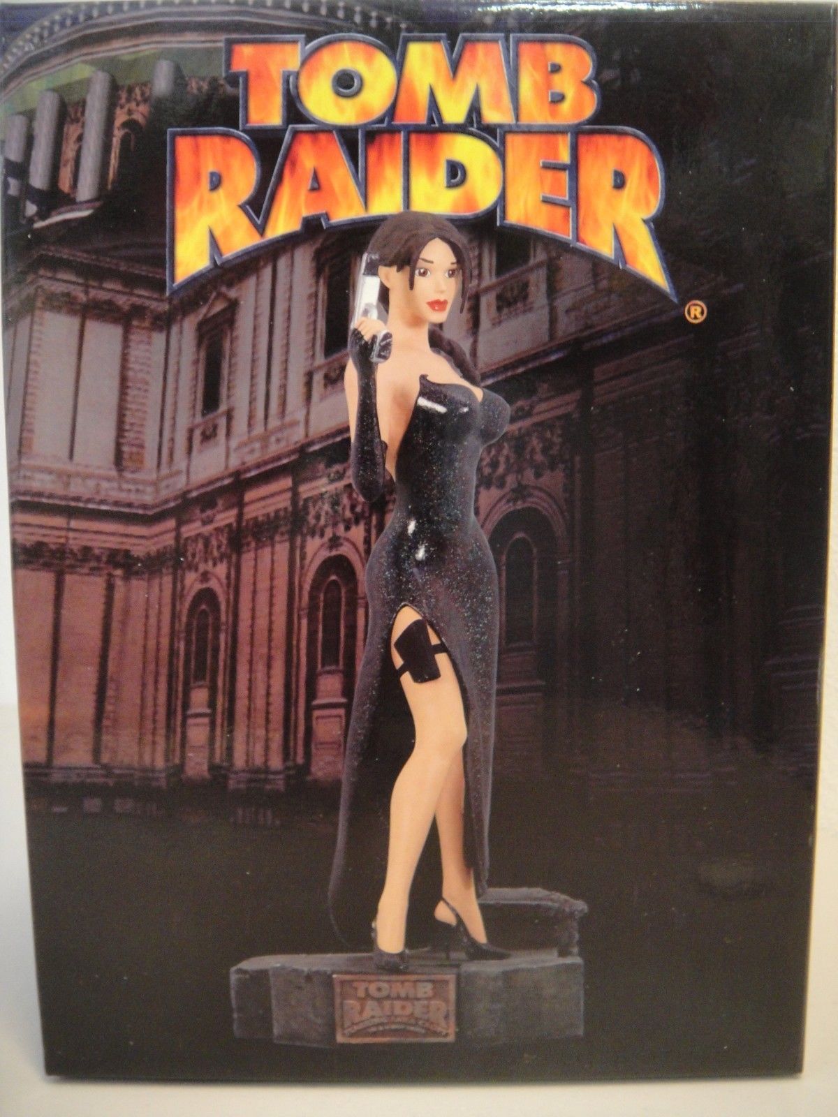 NEW! LARA CROFT: TOMB RAIDER EVENING DRESS 9" STATUE By VARNER STUDIOS Maquette