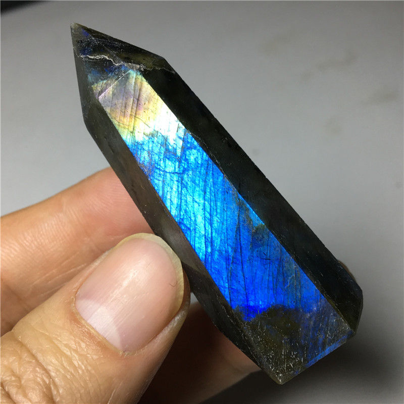 36g Top Natural labradorite QUARTZ CRYSTAL WAND POINT HEALING #113