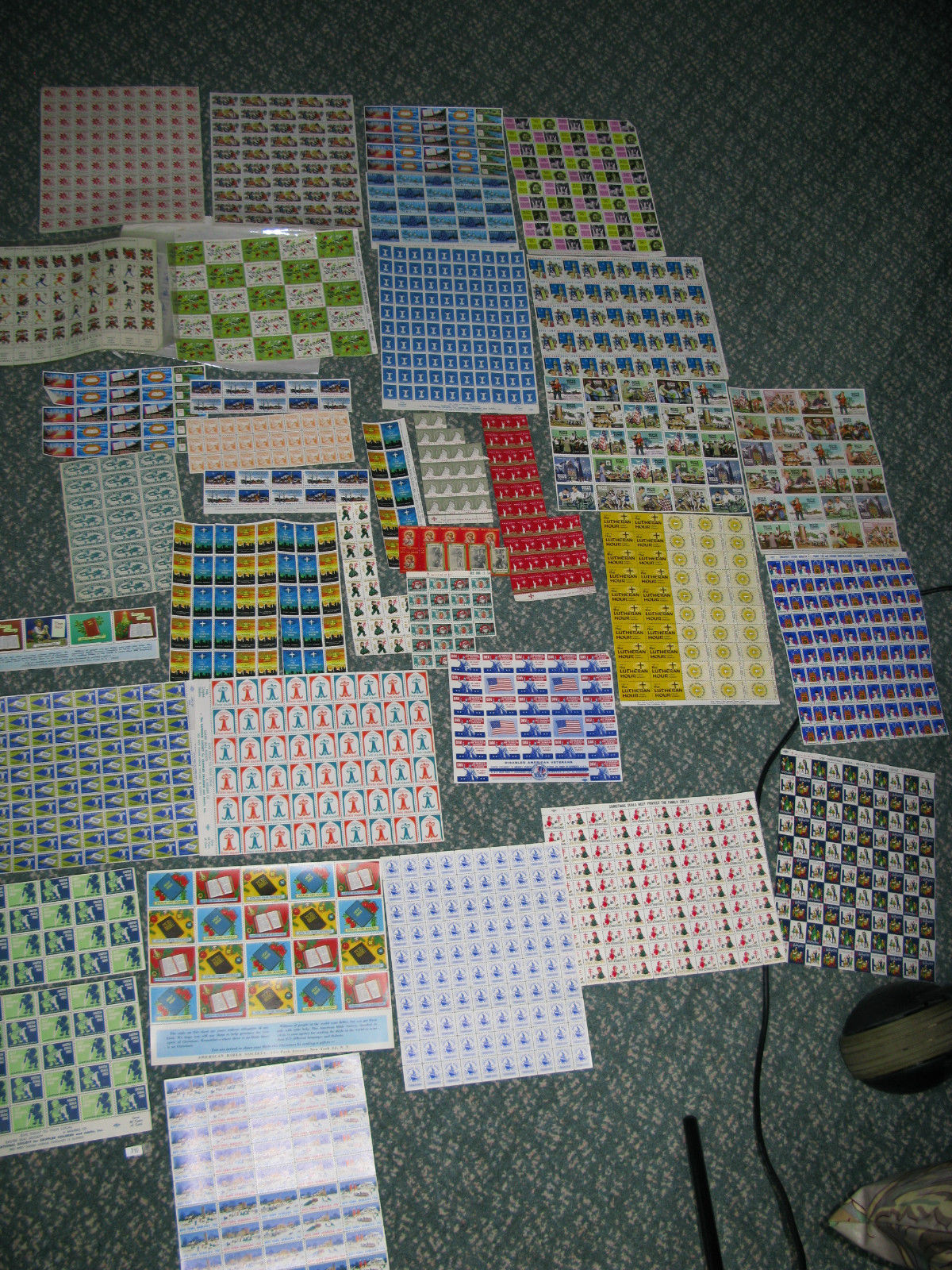 USA cinderella stamps mixed lot sheets & part sheets Christmas Boys town etc 710