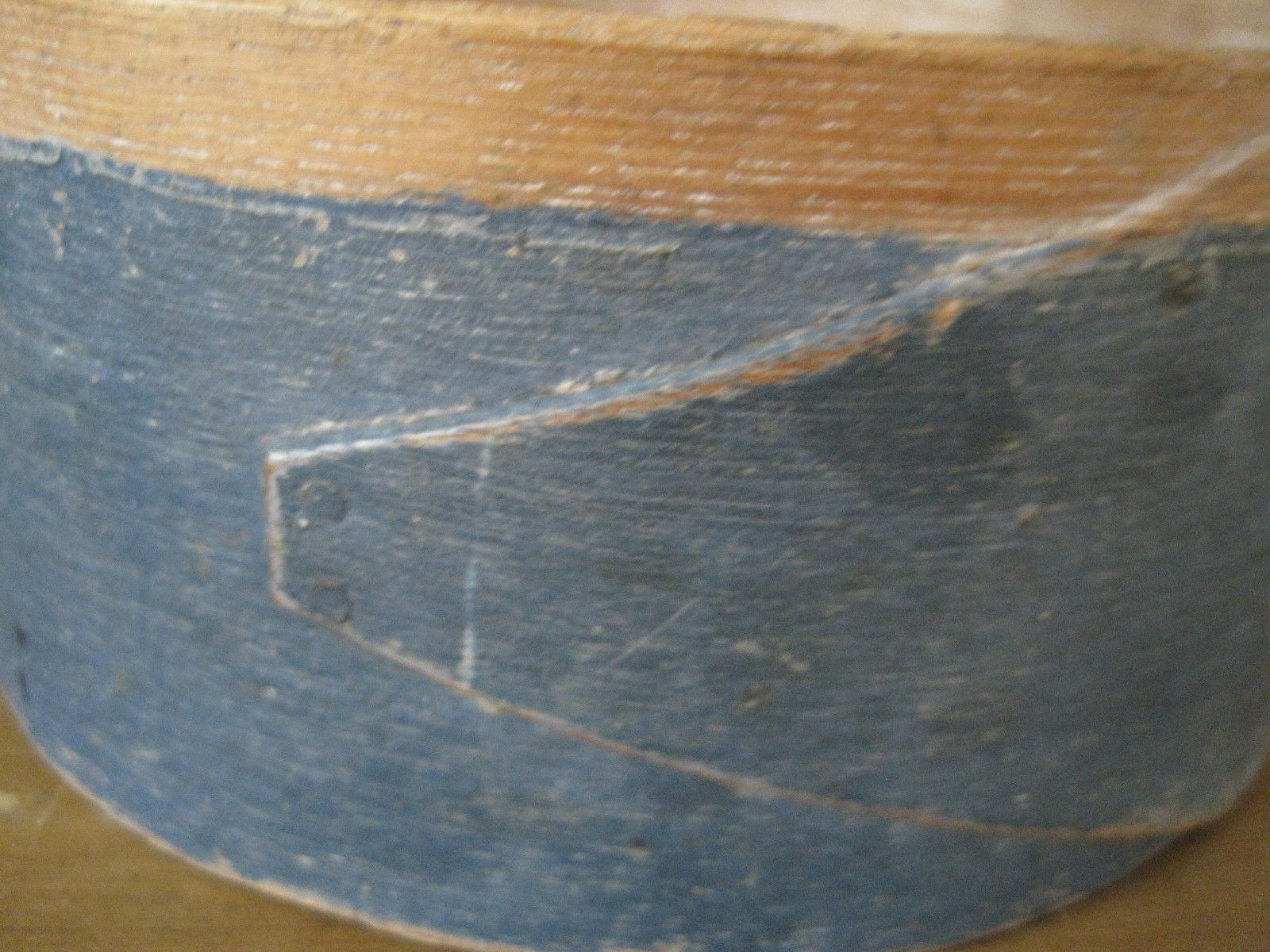 19th Century SHAKER Origianl Dry Blue Paint Round Pantry Box American Primitive