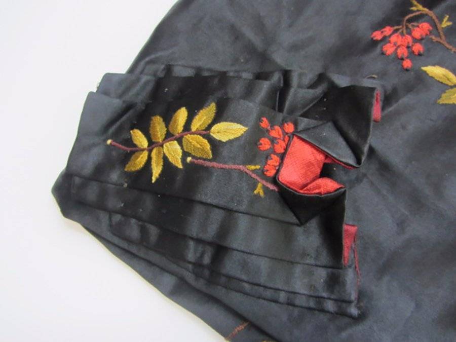 Antique victorian apron black silk floral hand embroidery Victorian Edwardian