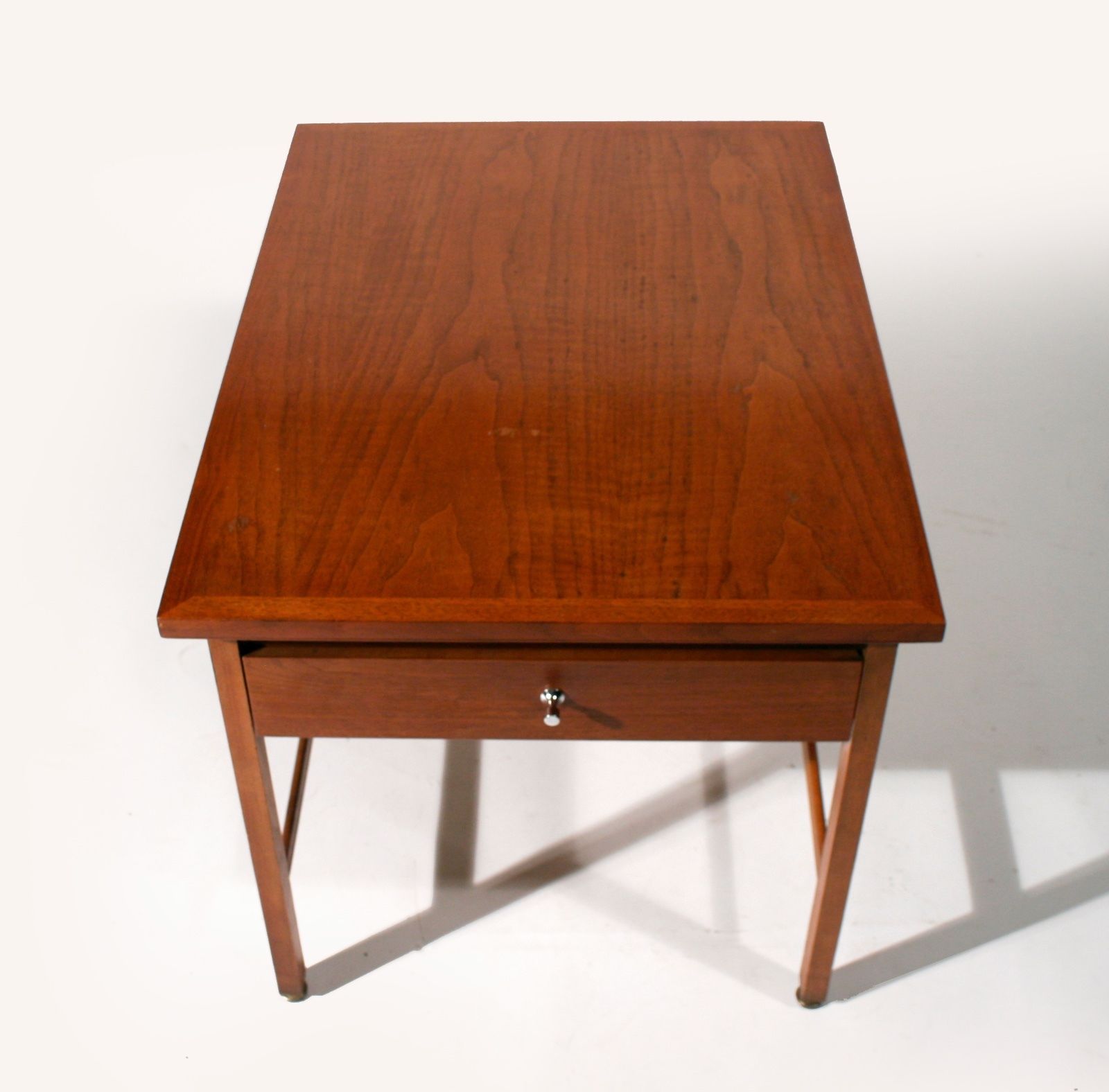 MID CENTURY MODERN PAUL MCCOBB DELINEATOR TABLE NIGHTSTAND BY LANE