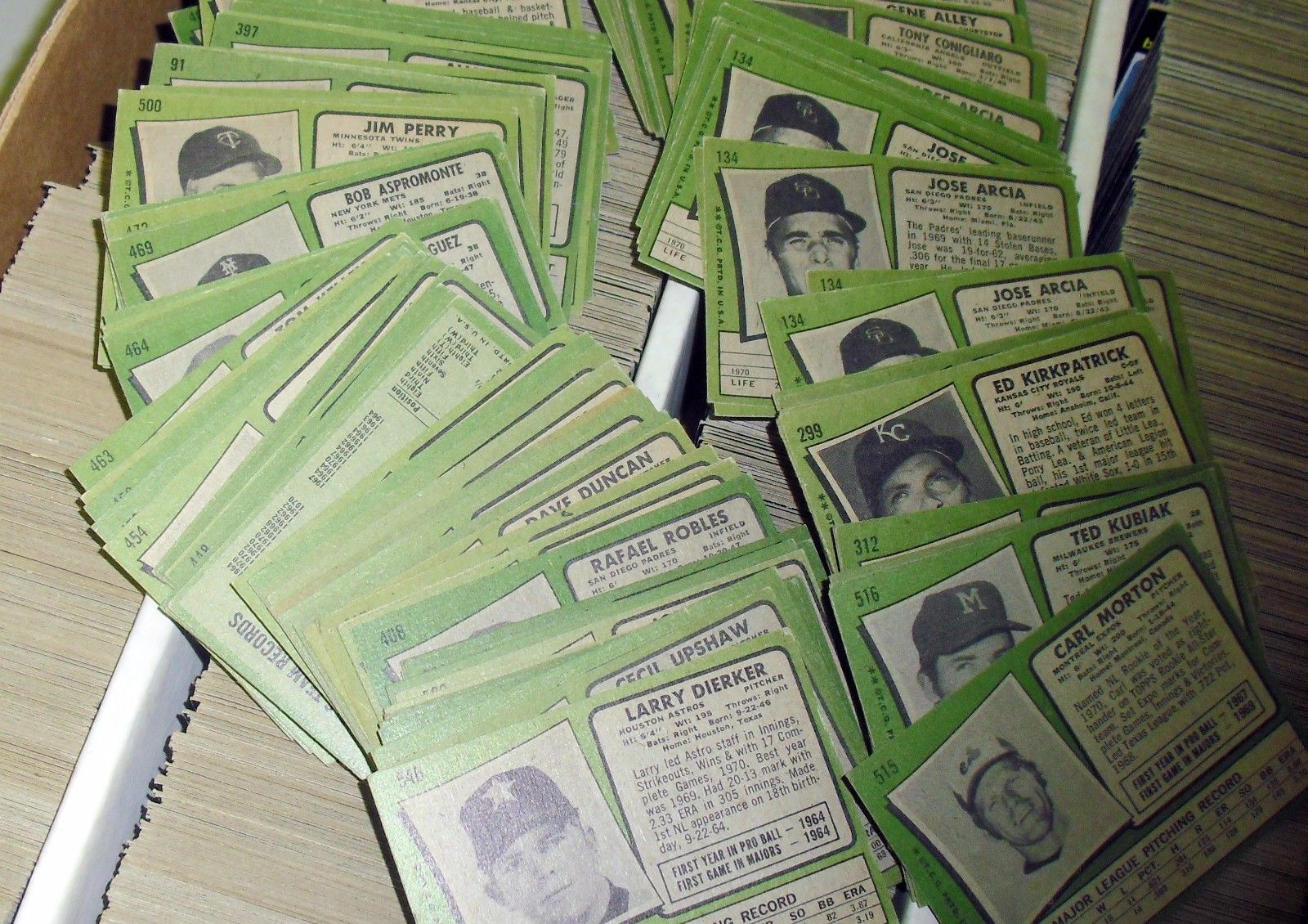 1970/71/72 TOPPS BASEBALL CARD SET BUILDER LOT (40) EX-NRMT NO DUPES!