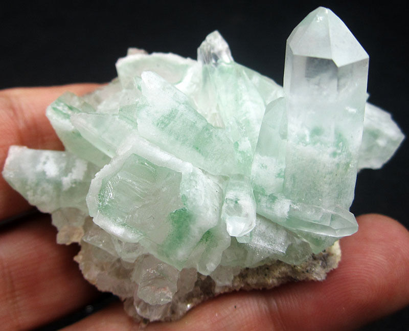 63g green Quartz crystal minerals specimens,China!