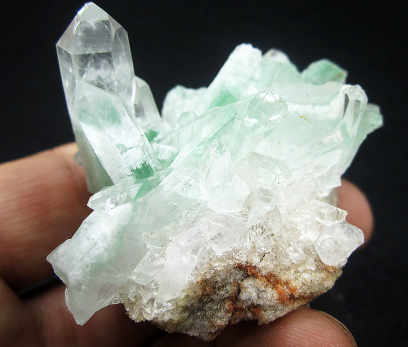 63g green Quartz crystal minerals specimens,China!