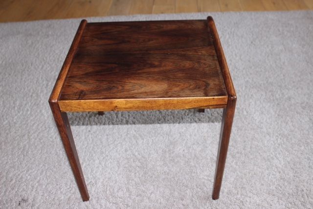 WOW, Stunning Vintage Retro Rosewood Occasional/Side/Lamp Table