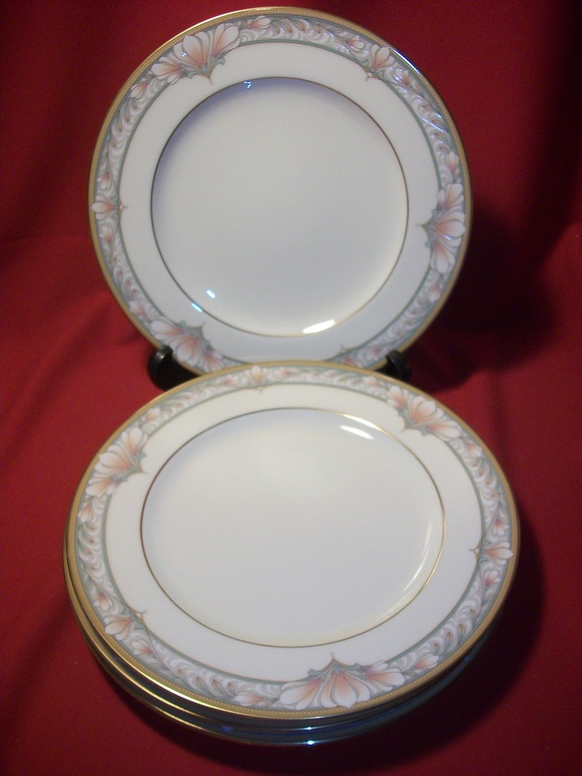 Noritake China Barrymore Set of 4 Dinner Plates