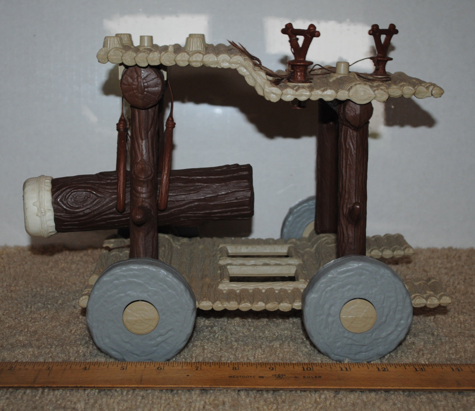 Star Wars Return of the Jedi Ewok Battle Wagon chassis incomplete Kenner vintage