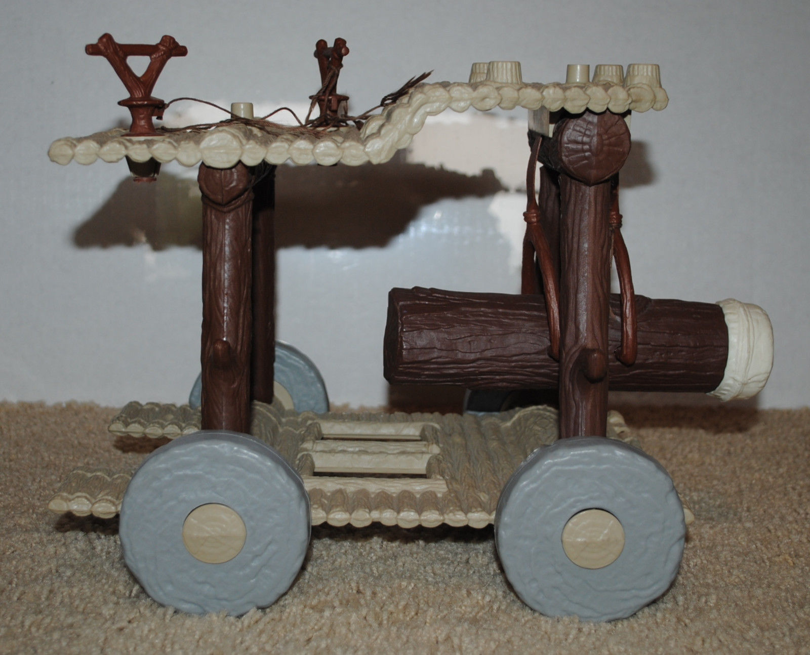 Star Wars Return of the Jedi Ewok Battle Wagon chassis incomplete Kenner vintage