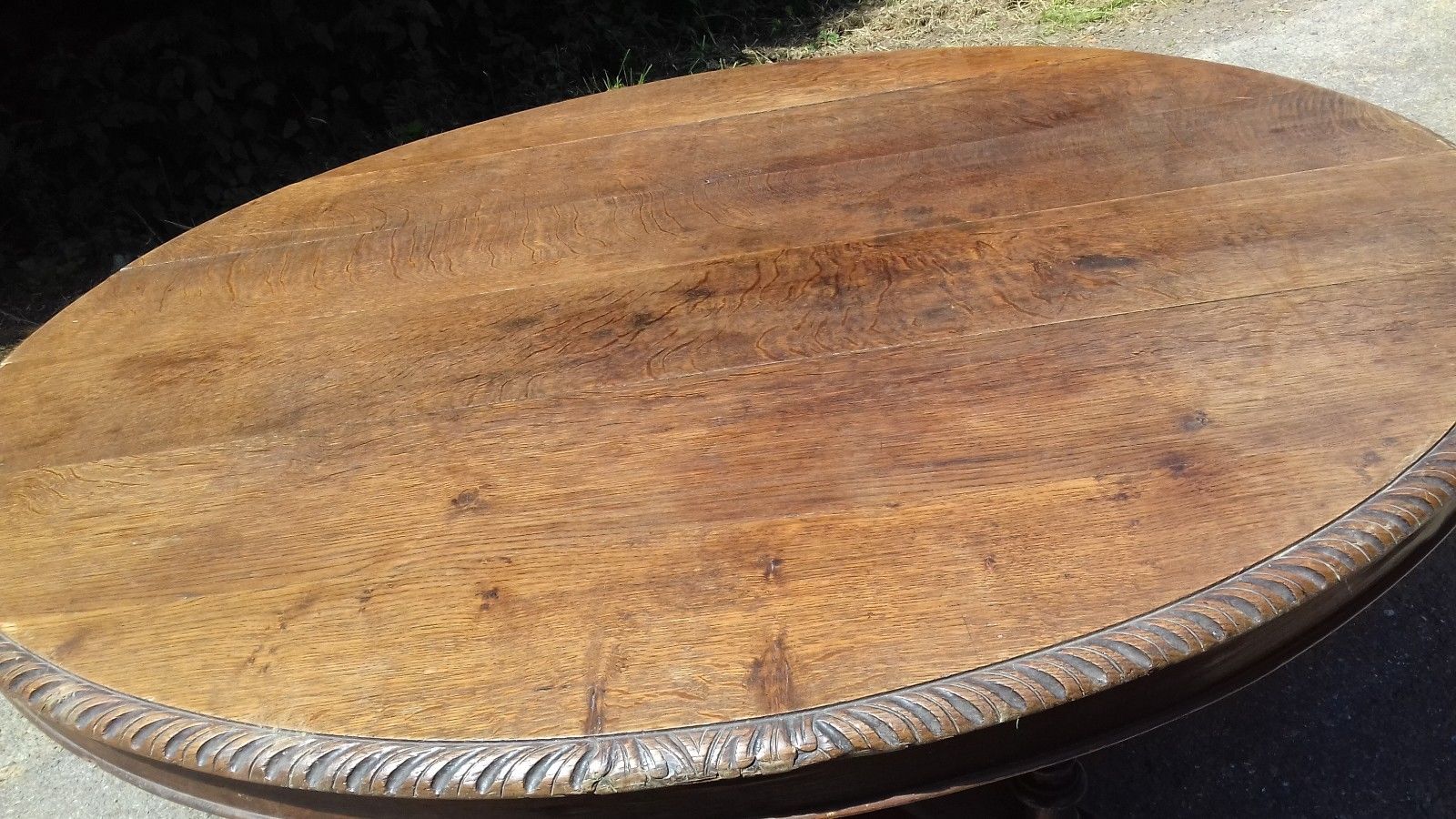 LARGE CARVED HEAVY  ANTIQUE FRENCH OAK EXTENDING TABLE GOES TO 3.5M/12FEET PLUS!