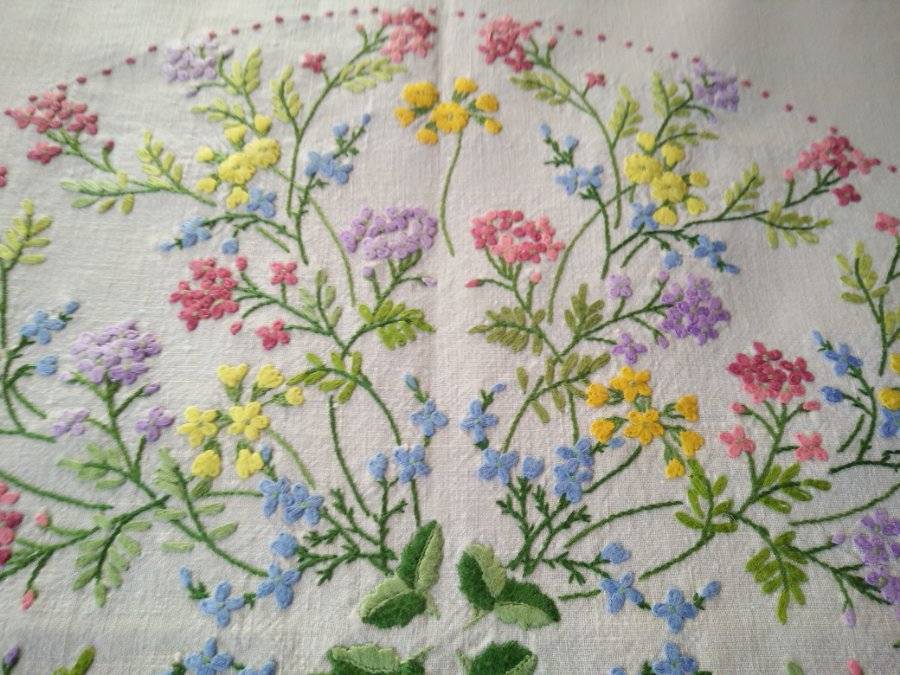 Exquisite Meadow Flowers ~ Vintage Raised Hand Embroidered Tablecloth 49" sq