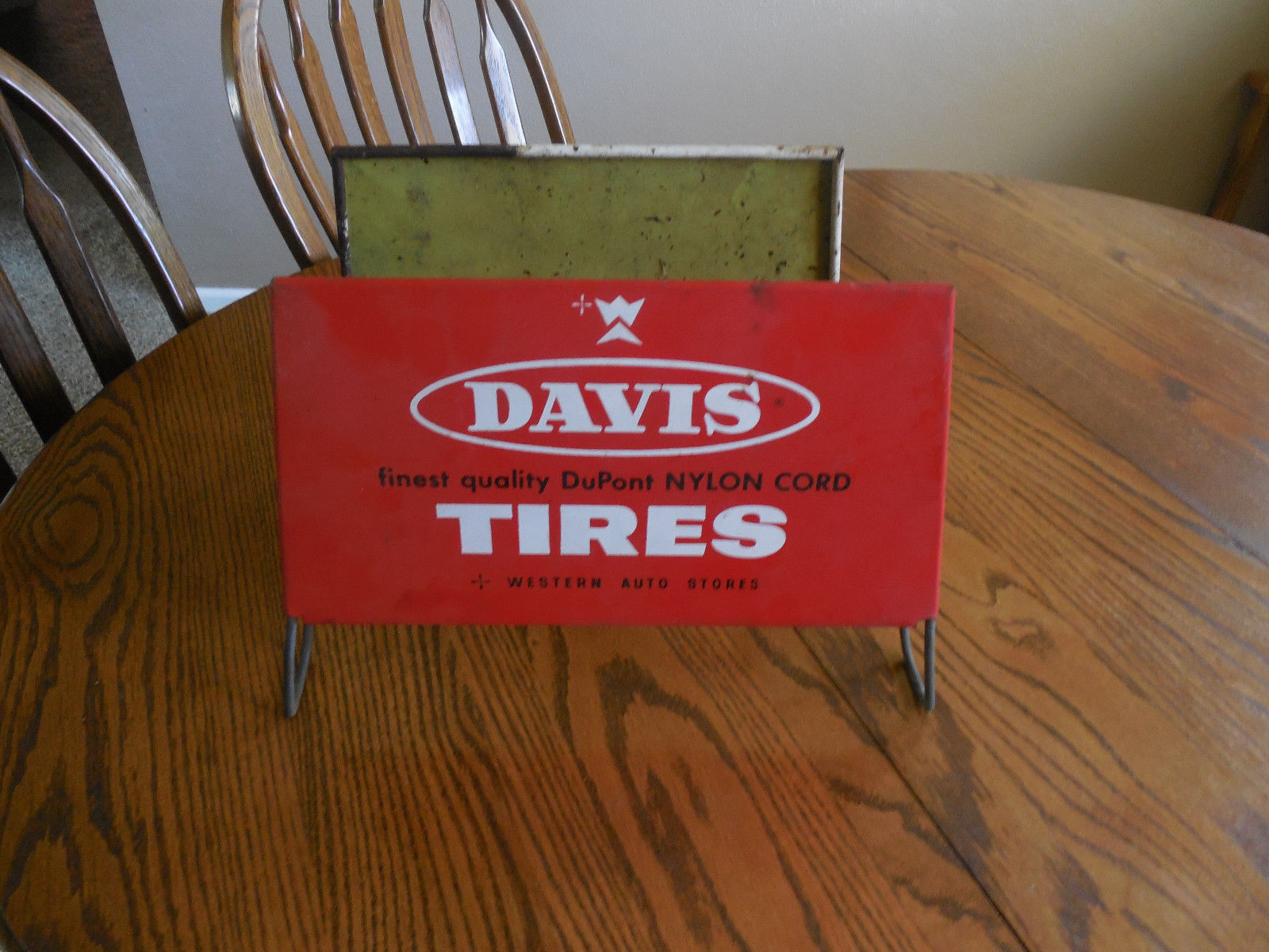 VINTAGE DAVIS TIRES TIRE DISPLAY RACK TIRE ADVERTISING SIGN